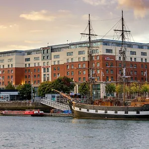 4* Otel Hilton Garden Centre